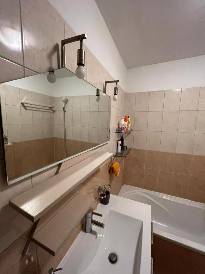 Apartman West - Private Parking Place Zagreb Exterior photo
